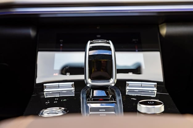 Wide shot of the 2025 Kia Telluride's interior, highlighting the spacious cabin with three rows of seating and the updated dashboard layout.