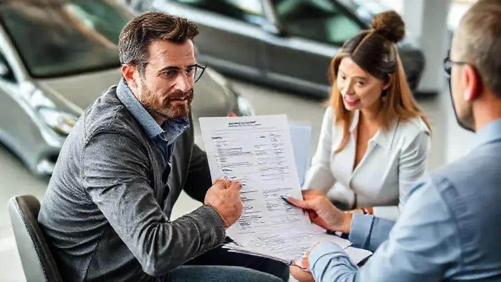 Pros and cons of financing a car